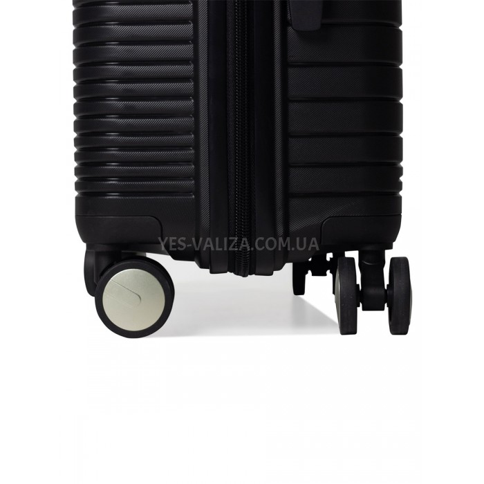 Валіза середня M поліпропілен чорна 65х44х27/69л/3.8кг/Madisson 33703, фото 7