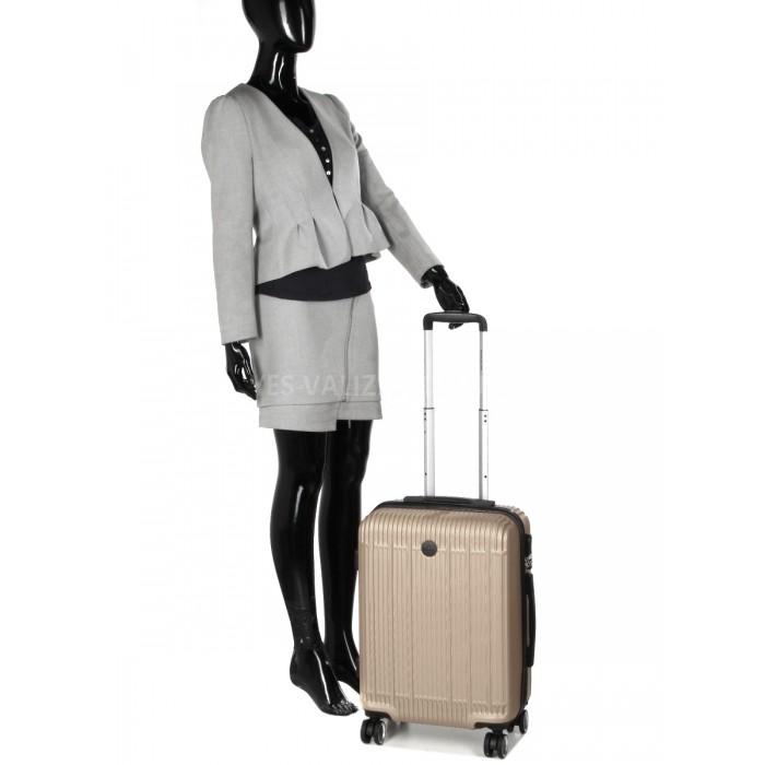 Чемодан Франция малый S шампань 55x40x23см/40л/2.7кг/Worldline 630, фото 11
