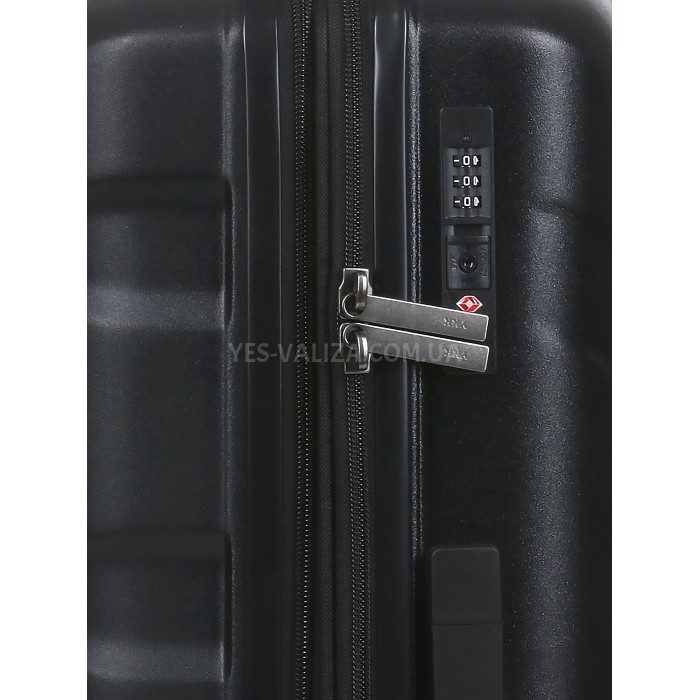 Чемодан средний M поликарбонат чёрный 66х46х26+4/77л/3.6кг/Airtex 748, фото 11