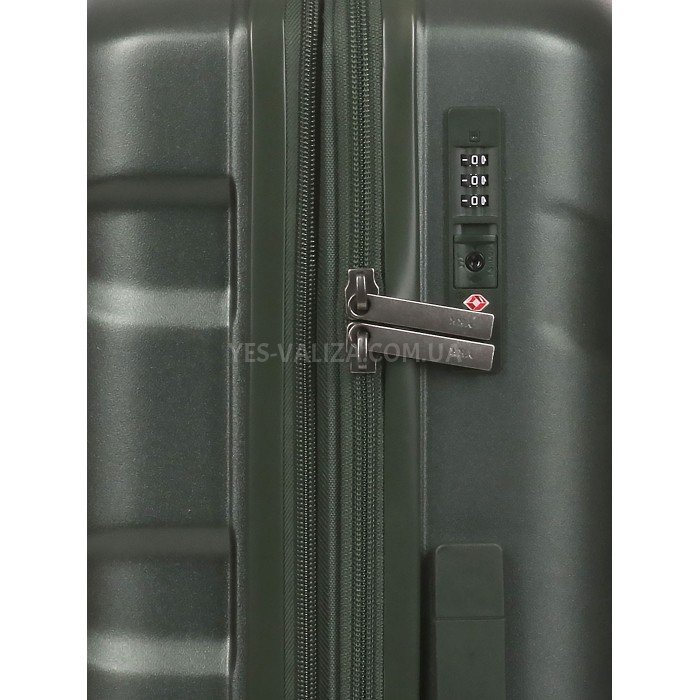 Чемодан средний M поликарбонат зелёный 66х46х26+4/77л/3.6кг/Airtex 748, фото 11