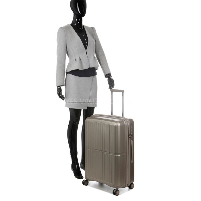 Чемодан средний M полипропилен шампань 66х48х25+5/83л/3.4кг/Airtex 249, фото 10